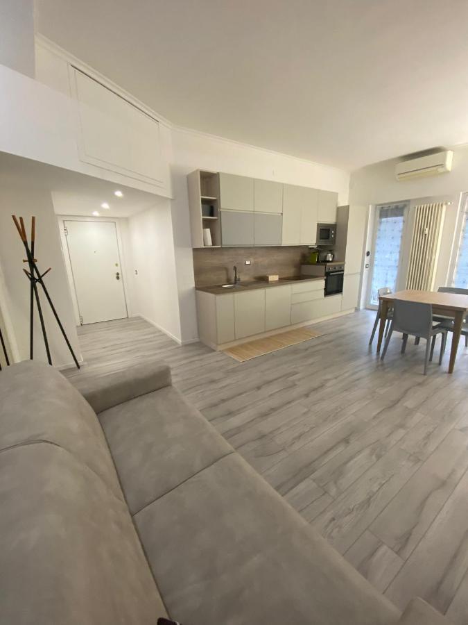 Next Home Milano Corsico Kültér fotó